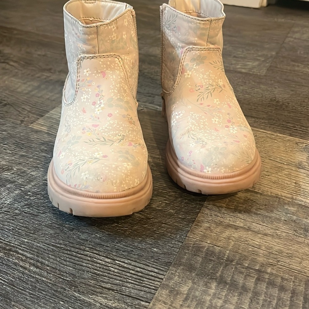 Floral Cream Ankle Boots